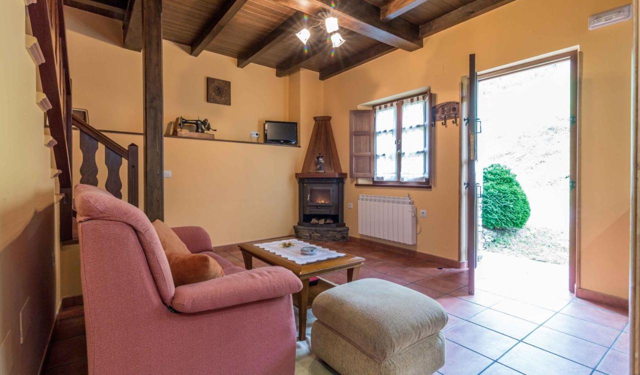 Apartamentos Castrovaselle Nº2 Tapia De Casariego Exteriör bild