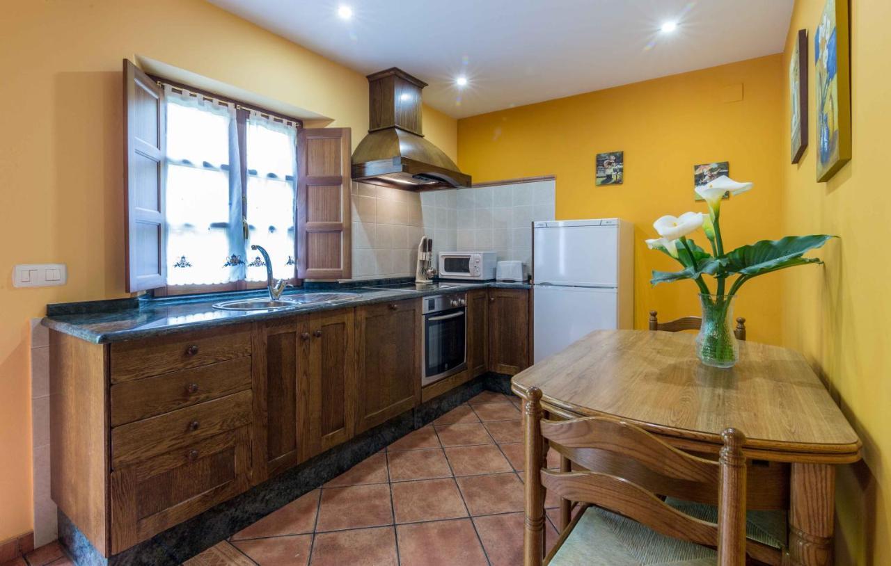 Apartamentos Castrovaselle Nº2 Tapia De Casariego Exteriör bild